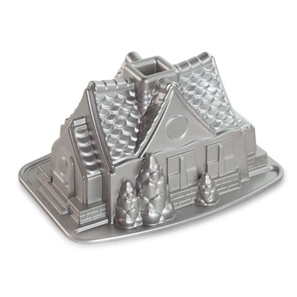 like‎ NEW Nordic Ware Gingerbread House Bundt Cake Pan
